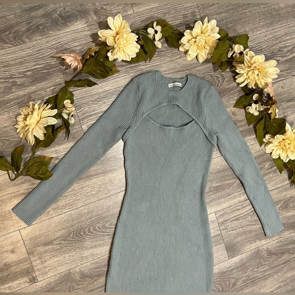 Abercrombie & Fitch Long Sleeve CutOut keyhole Knit Sweater Midi Dress L - Picture 6 of 10